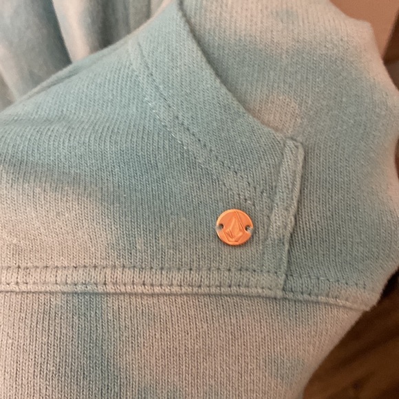 SET Volcom baby blue fog sweatsuit set- with pockets and copper detailing - med - Picture 6 of 7